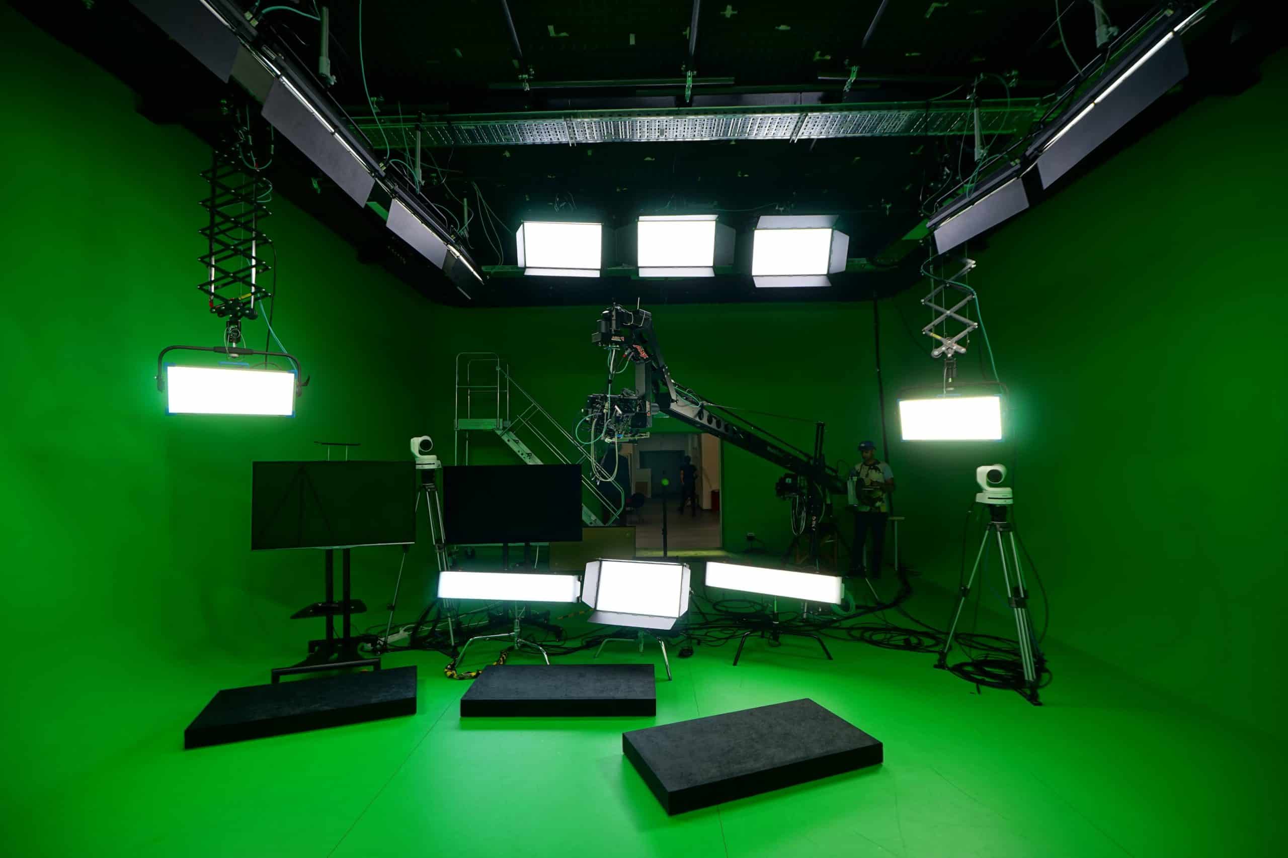 How to set up a chroma key studio